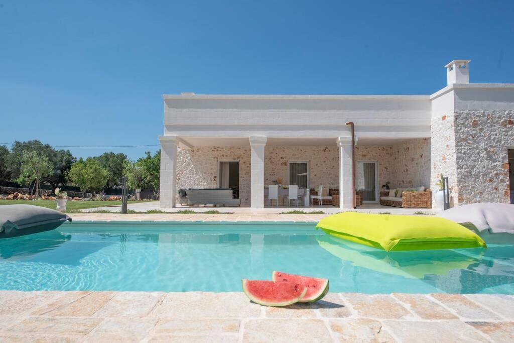 Tenuta Trullo Pietra Bianca Остуни Екстериор снимка